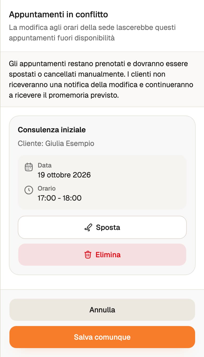 Conflitto con la consulenza demo di Giulia Esempio dalle 17:00 alle 18:00 e comandi Annulla e Salva comunque.